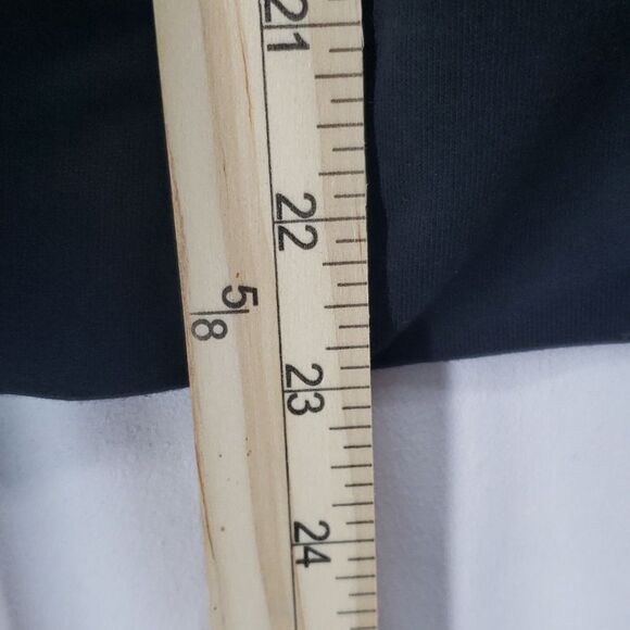 Nine West Black Knit top Medium cold Shoulder (AL) - Picture 6 of 8